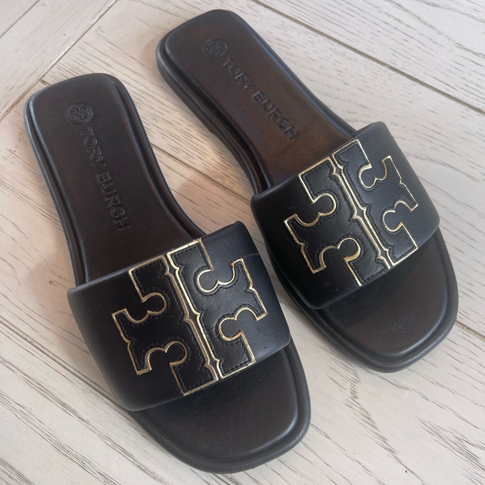 Gorgeous Tory Burch Black Leather Slides with Gold Detailing!